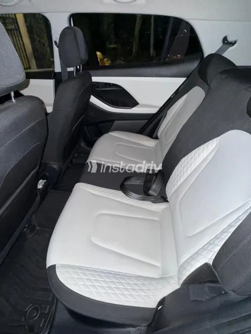 Hyundai Creta 2021 White Used for Sale - 9