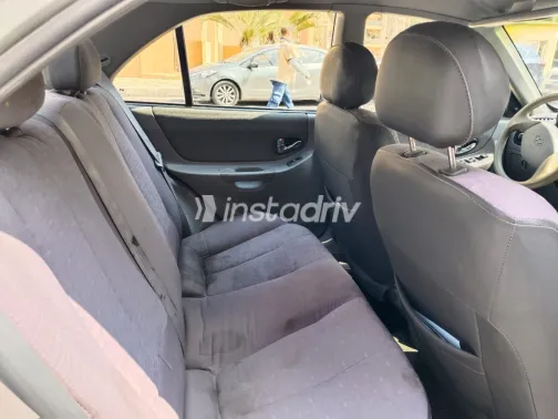 هيونداي فيرنا 2014 أبيض مستعملة للبيع - 3