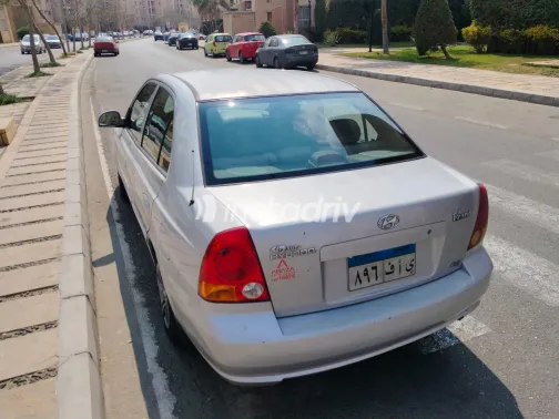 هيونداي فيرنا 2014 أبيض مستعملة للبيع - 7