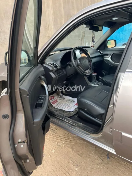 Speranza Tiggo 2017 White Used for Sale - 6