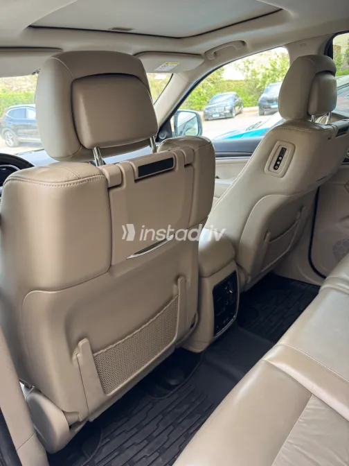 جيب جراند شيروكي 2016 أبيض مستعملة للبيع - 8