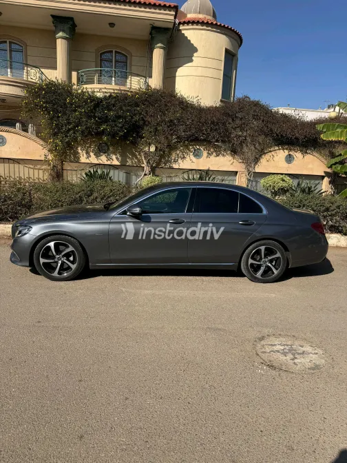 Mercedes E 200 2020 White Used for Sale - 2