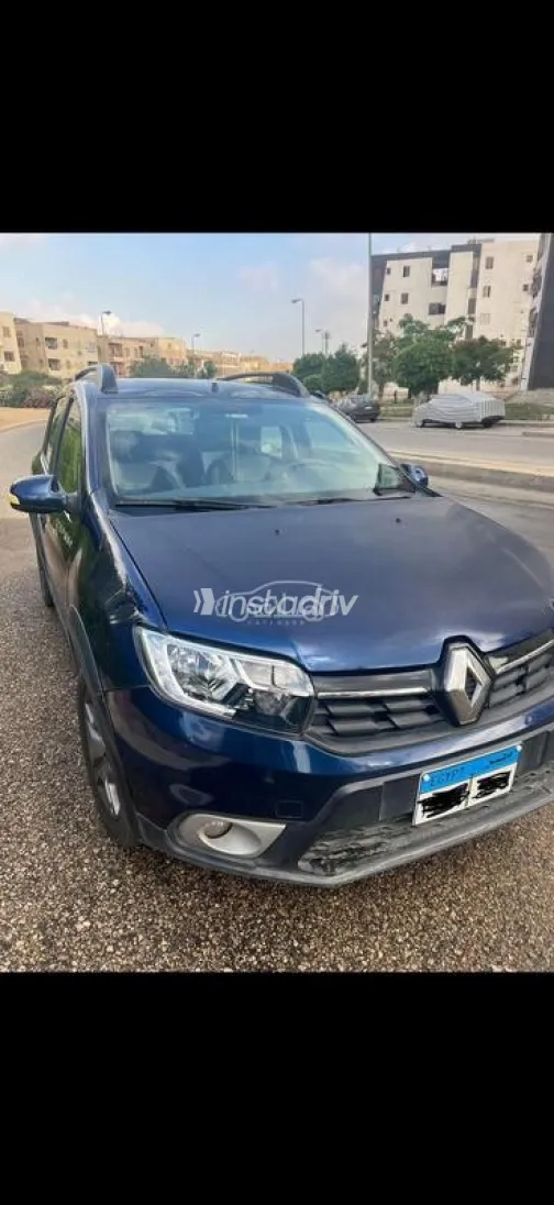 Renault Sandero Step Way 2018 White Used for Sale - 1