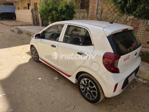 كيا بيكانتو 2019 أبيض مستعملة للبيع - 3