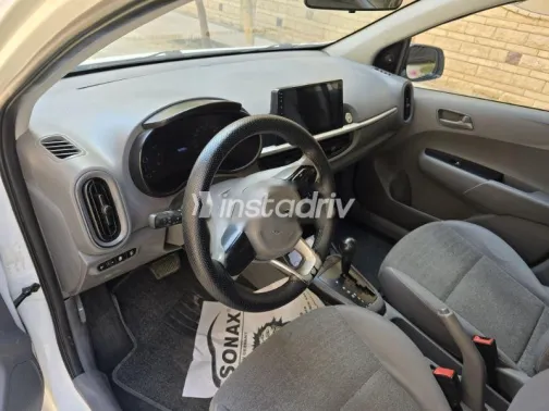 كيا بيكانتو 2019 أبيض مستعملة للبيع - 6