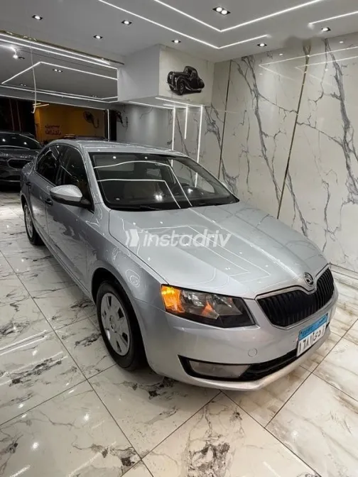 Skoda Octavia 2015 Silver Used for Sale - 6