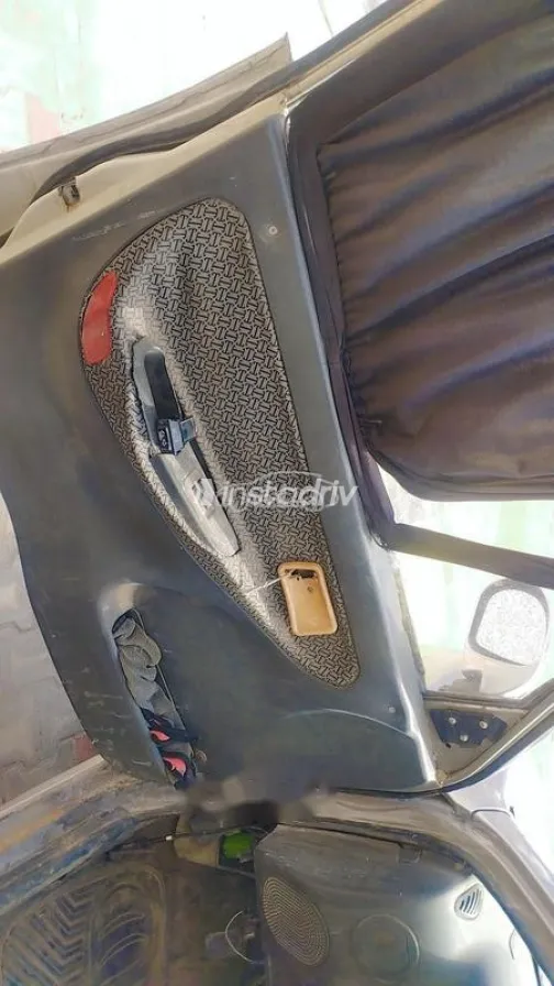 كيا سايبا 2009 فضي مستعملة للبيع - 5