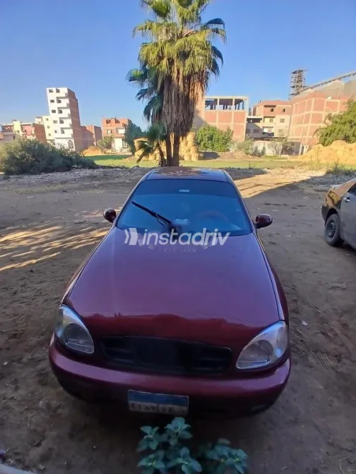 دايو لانوس 2005 أحمر مستعملة للبيع - 3