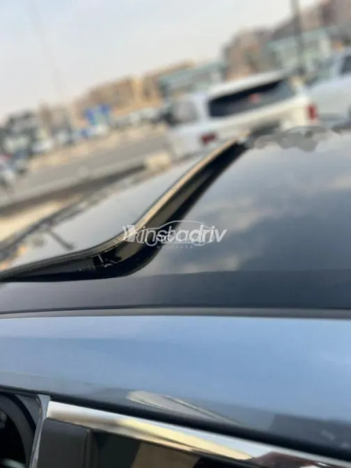 تويوتا كورولا 2025 أزرق غامق مستعملة للبيع - 5