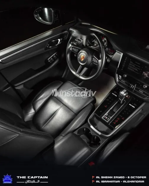 بورش ماكان 2023 رمادي مستعملة للبيع - 2