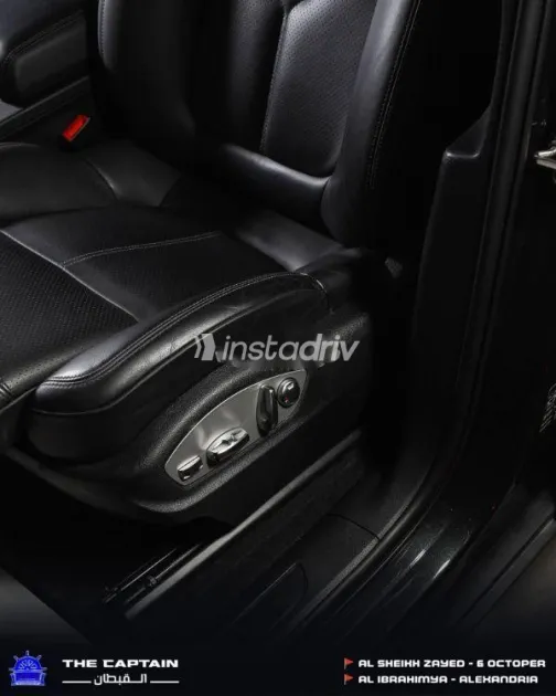 بورش ماكان 2023 رمادي مستعملة للبيع - 4