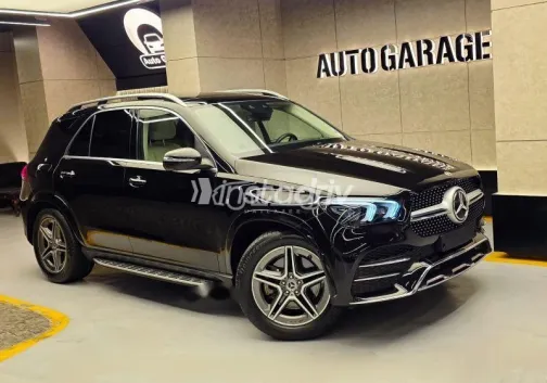مرسيدس جي ال اي 450 2022 أسود مستعملة للبيع - 1