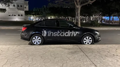 شيفروليه كروز 2016 أسود مستعملة للبيع - 1