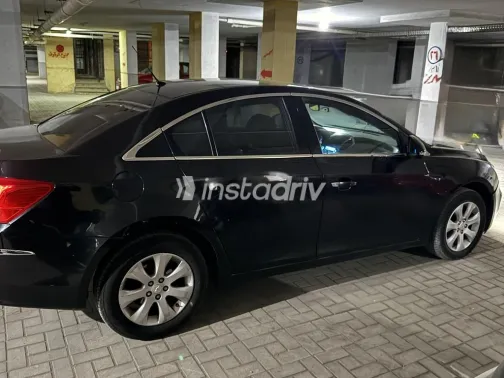 شيفروليه كروز 2016 أسود مستعملة للبيع - 8