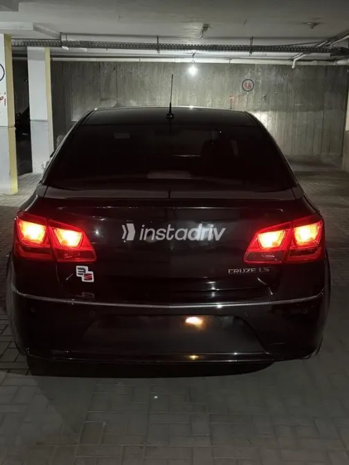 شيفروليه كروز 2016 أسود مستعملة للبيع - 10