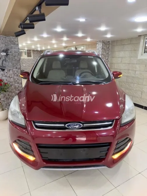 Ford Kuga 2015 Dark Red Used for Sale - 1