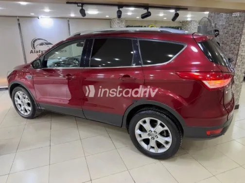 Ford Kuga 2015 Dark Red Used for Sale - 9