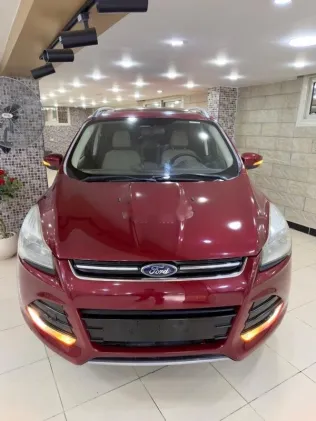 Ford Kuga 2015 Dark Red Used for Sale