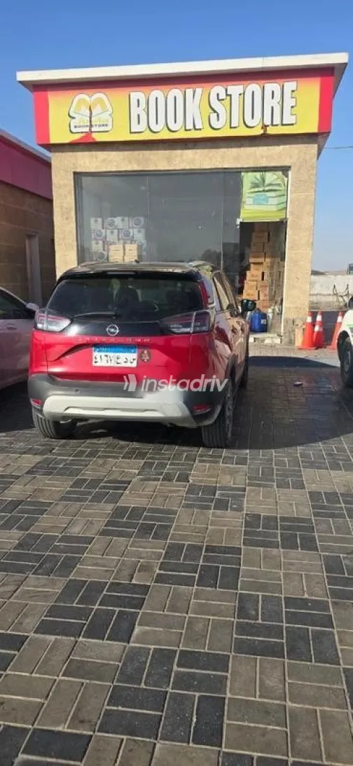 اوبل كروس لاند 2021 أحمر مستعملة للبيع - 2