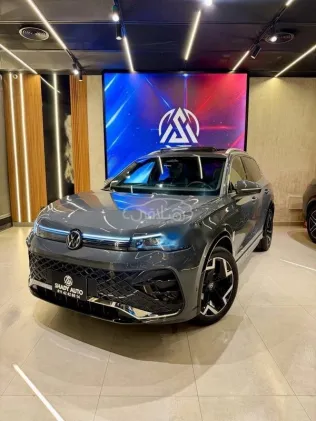 Volkswagen Tiguan 2024 Gray Used for Sale
