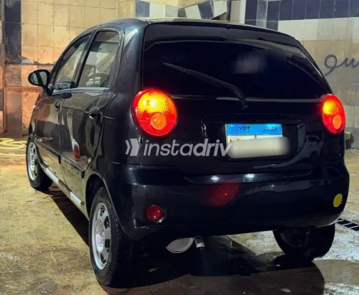 شيفروليه سبارك 2011 أسود مستعملة للبيع - 1