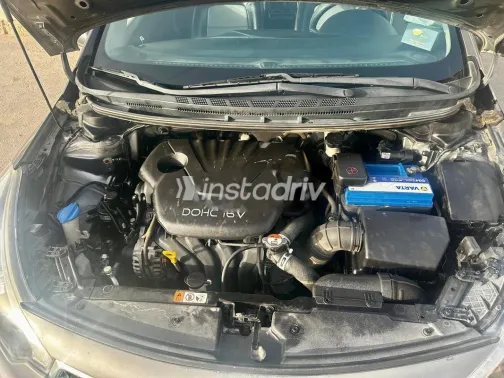 Kia Cerato 2016 Silver Used for Sale - 2