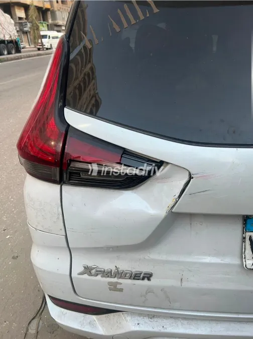 ميتسوبيشي اكسباندر 2020 أبيض مستعملة للبيع - 1