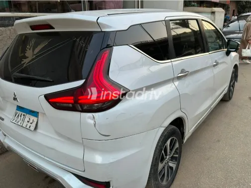 ميتسوبيشي اكسباندر 2020 أبيض مستعملة للبيع - 4