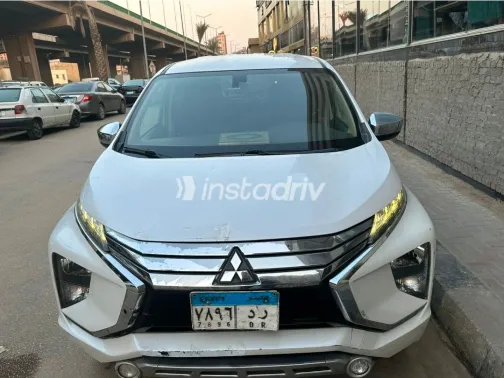 ميتسوبيشي اكسباندر 2020 أبيض مستعملة للبيع - 5