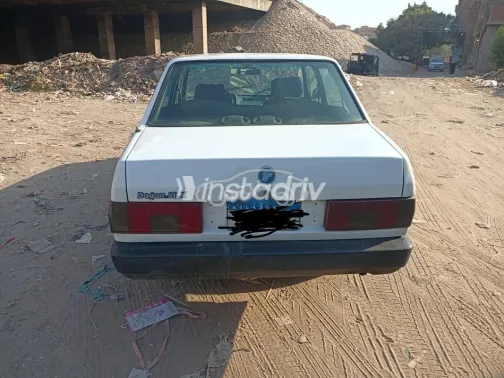 فيات دوجان 1992 أبيض مستعملة للبيع - 3