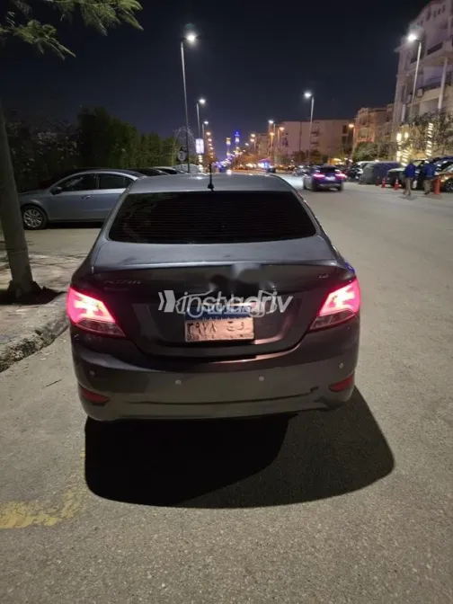 Hyundai Accent RB 2016 Gray Used for Sale - 3