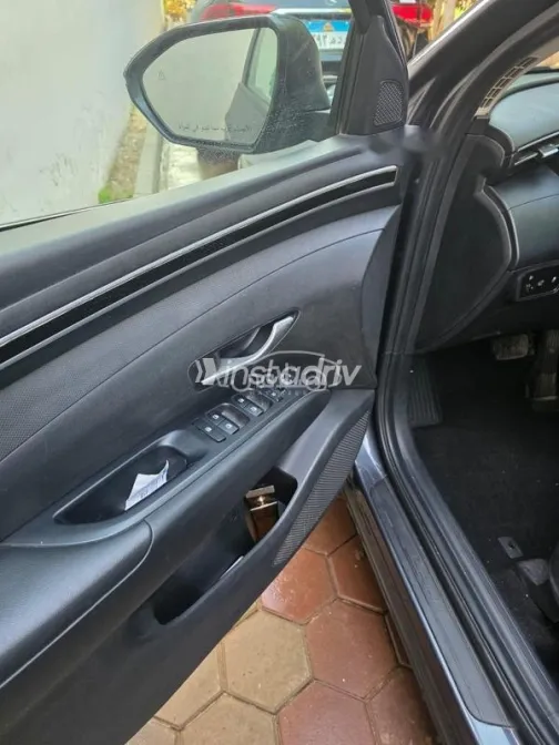 هيونداي توسان 2023 أبيض مستعملة للبيع - 6