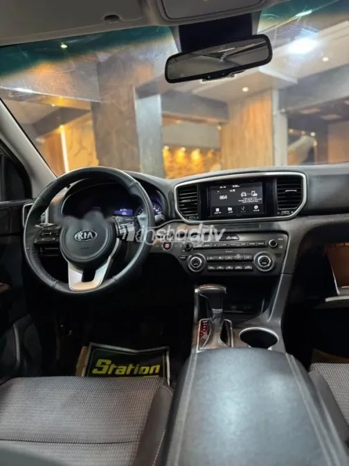 Kia Sportage 2019 Gray Used for Sale - 7