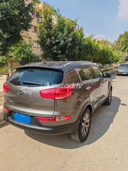 كيا سبورتاج 2015 أبيض مستعملة للبيع - 10