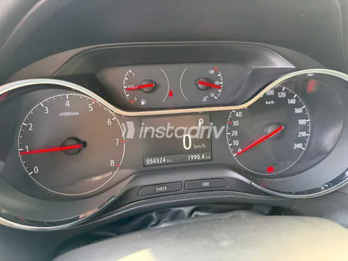 اوبل كروس لاند 2021 أبيض مستعملة للبيع - 10