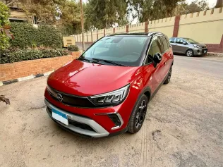 اوبل كروس لاند 2021 أبيض مستعملة للبيع