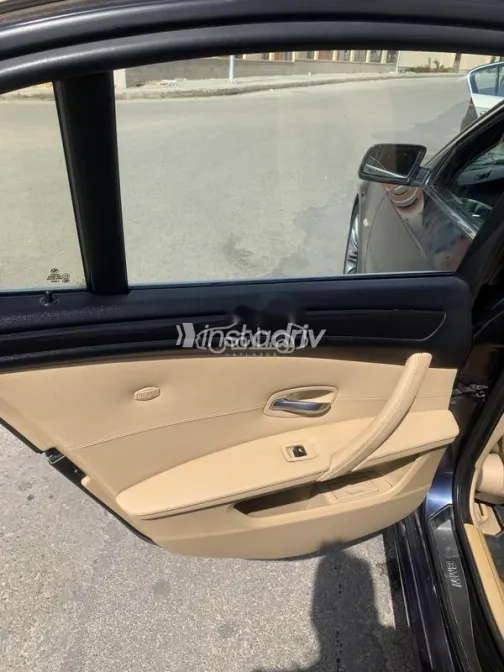 بي ام دبليو 523 2009 أزرق مستعملة للبيع - 6