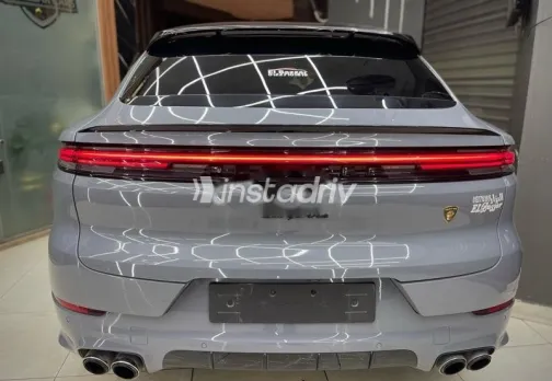 Porsche Cayenne S 2024 White Used for Sale - 5