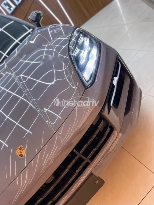 Porsche Cayenne S 2024 White Used for Sale - 6