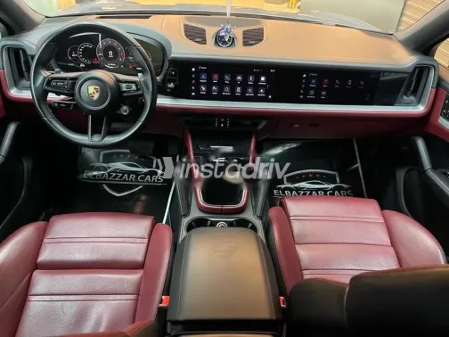 Porsche Cayenne S 2024 White Used for Sale - 9