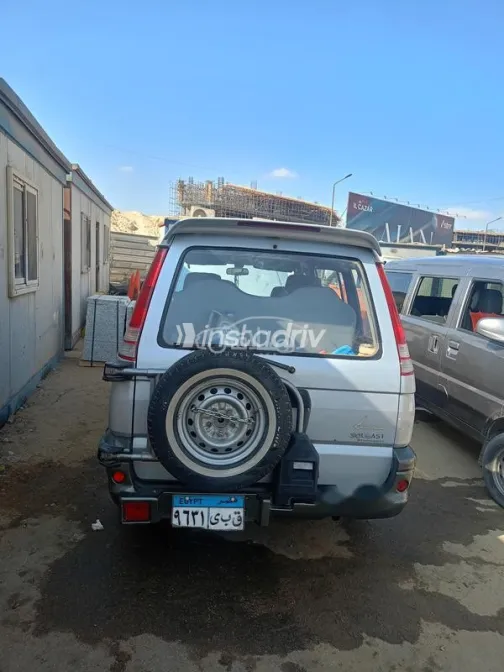 ساوايست فيريكا 2006 فضي مستعملة للبيع - 2