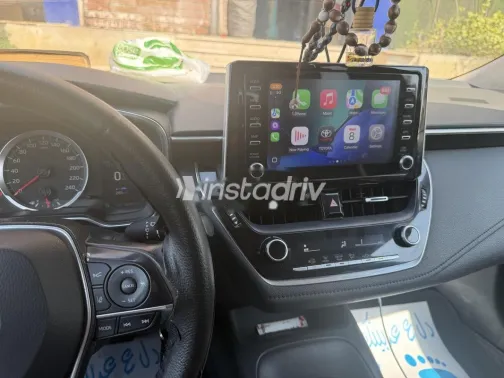 Toyota Corolla 2021 White Used for Sale - 2