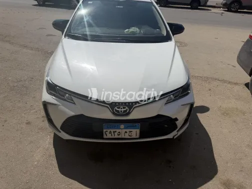 Toyota Corolla 2021 White Used for Sale - 10