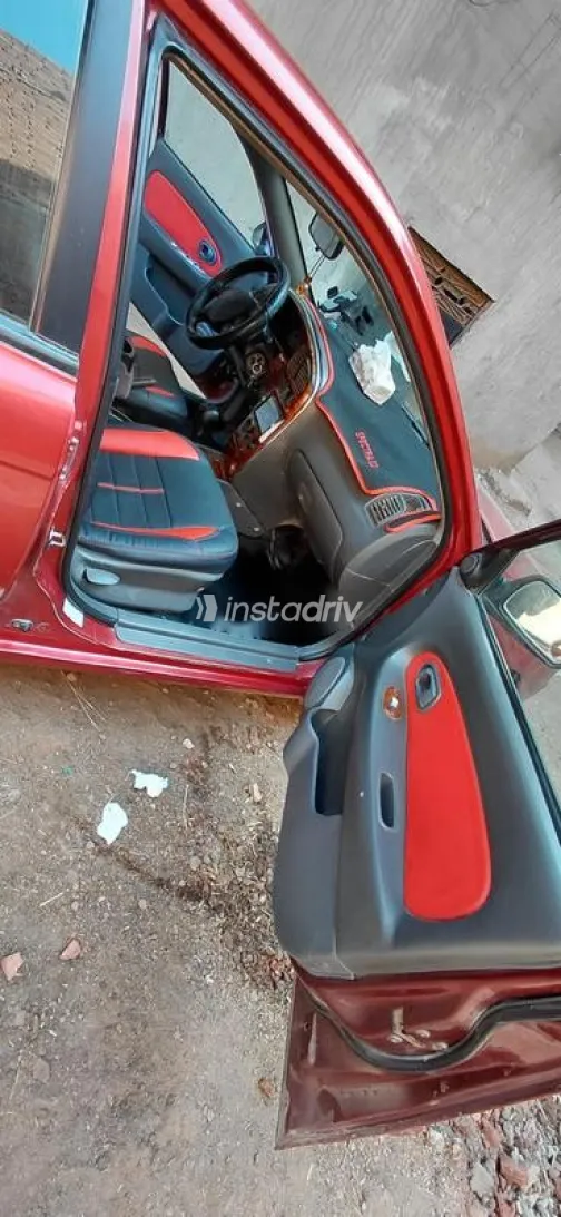 Kia Spectra 2003 Red Used for Sale - 10