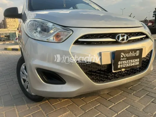 هيونداي I10 2017 فضي مستعملة للبيع - 5