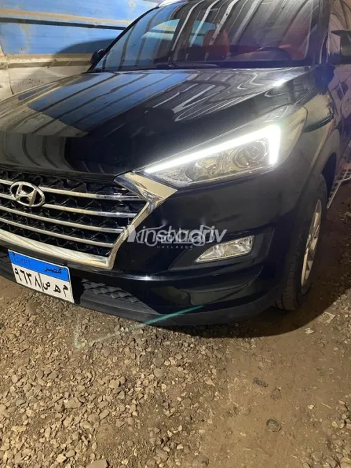 Hyundai Tucson GDI 2019 White Used for Sale - 4