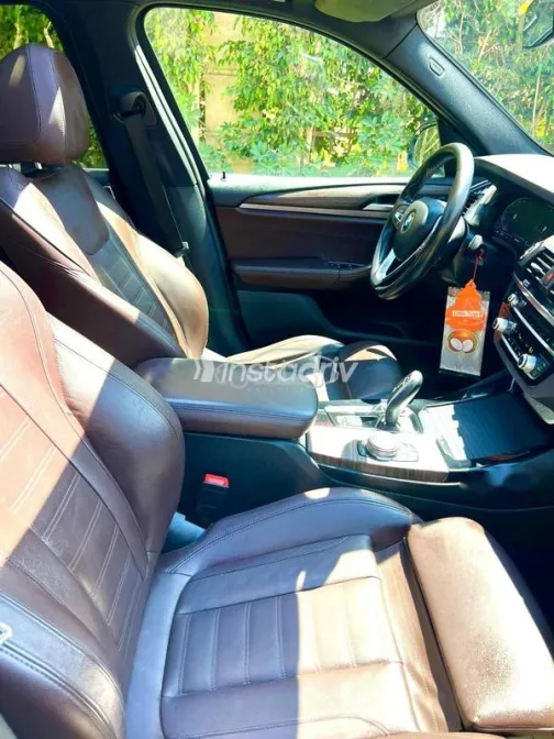 بي ام دبليو X3 2020 فضي مستعملة للبيع - 8