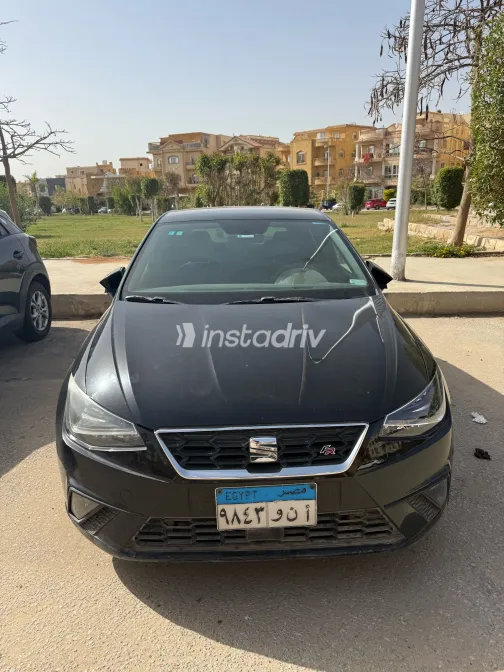 سيات ابيزا 2020 أبيض مستعملة للبيع - 8