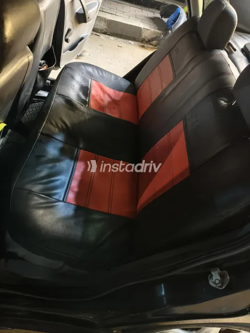 فولكس فاغن بوينتر 2006 أبيض مستعملة للبيع - 7