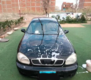 دايو لانوس 2 2002 أبيض مستعملة للبيع